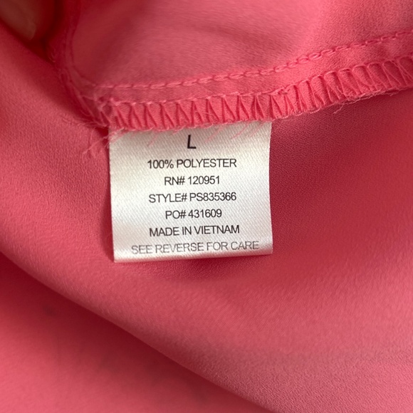 Pink Rose Women’s Top - Picture 4 of 5